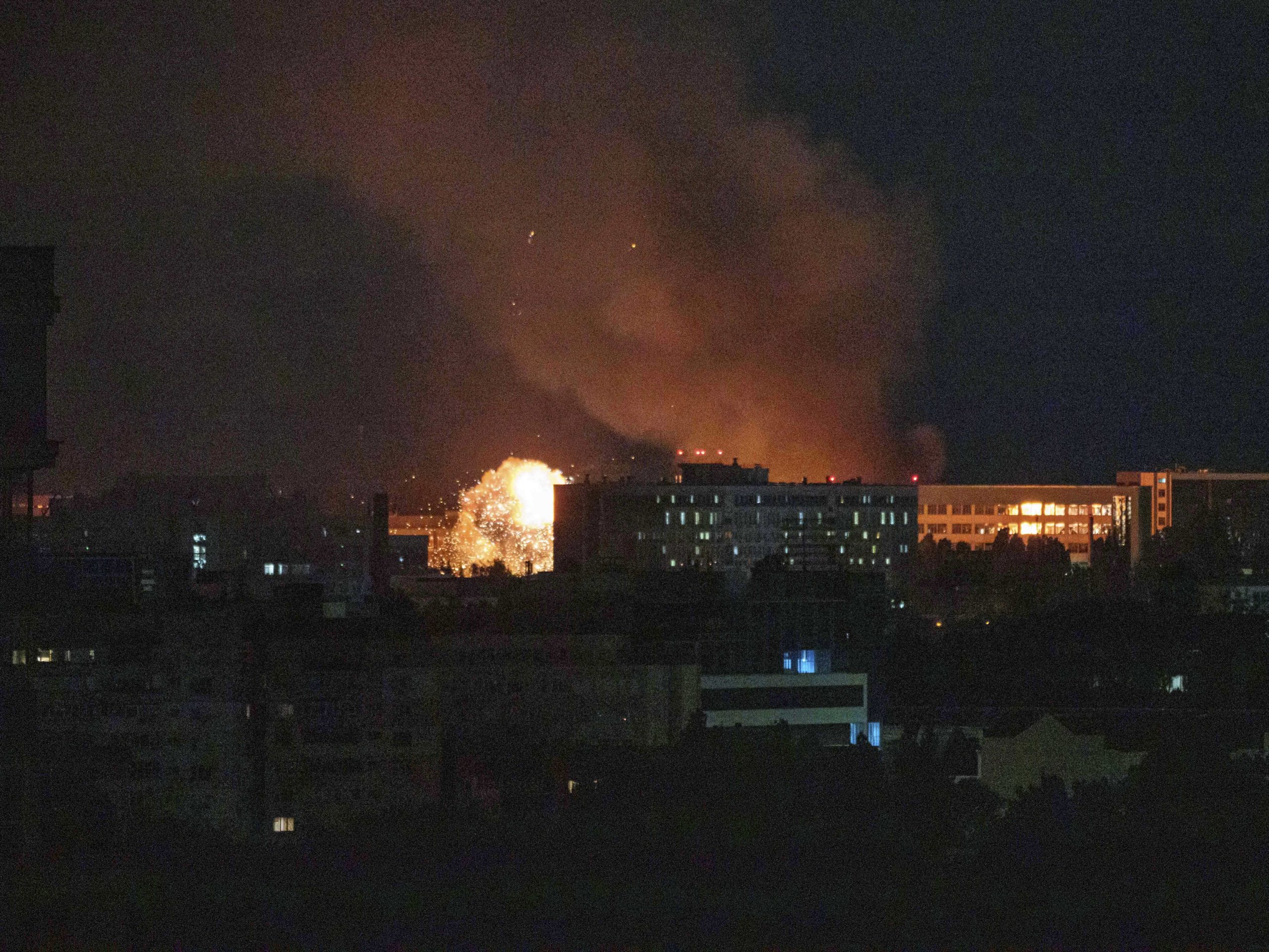 Ουκρανία: Εκρήξεις στο Κίεβο ύστερα από προειδοποίηση για επιδρομή drones