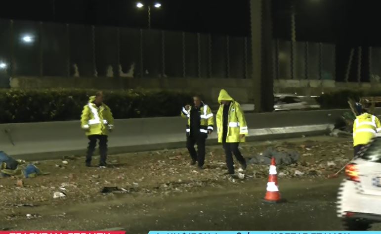 Χάος στον Κηφισό από ανατροπή φορτηγού μετά από τροχαίο – Δύο τραυματίες