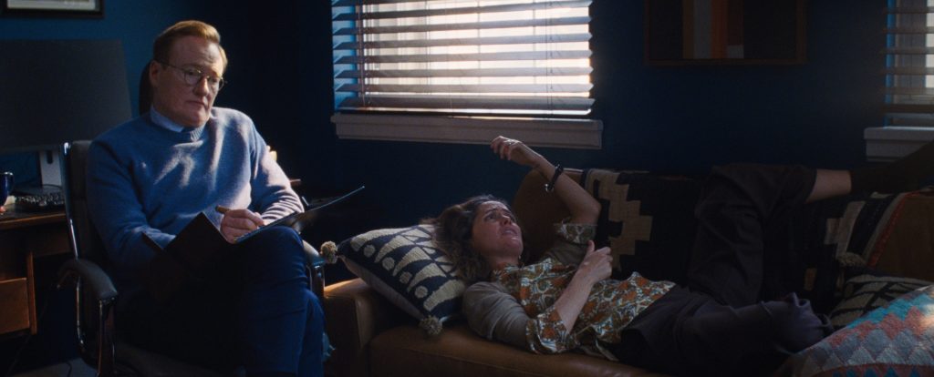 H Ρόουζ Μπερν βάζει μια χρυσή σφαίρα στην καρδιά των θεατων