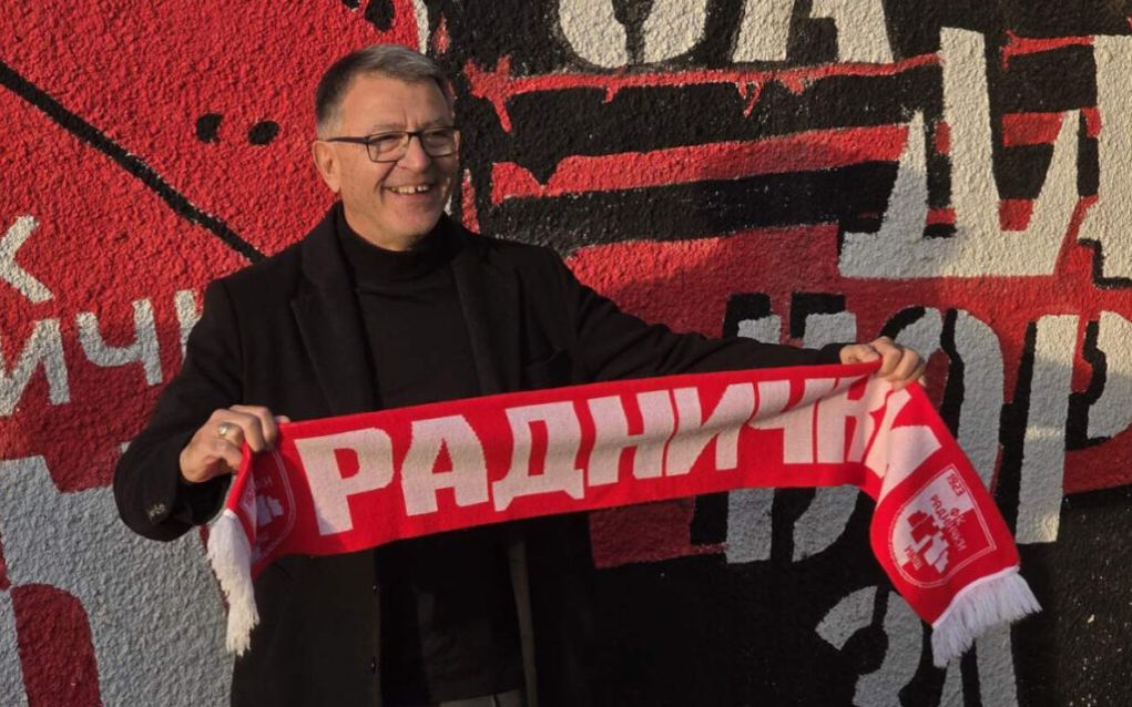 Ο Τάκης Λεμονής ανέλαβε την Ραντνίσκι