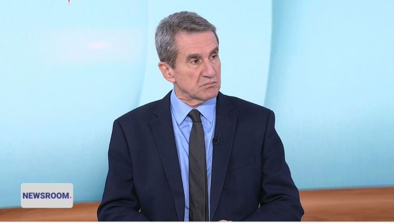 Λοβέρδος στο ΕΡΤnews: Η αντιπολίτευση είναι ακέφαλη – Ο Τσίπρας μπορεί να επηρεάσει όλη την Κεντροαριστερά