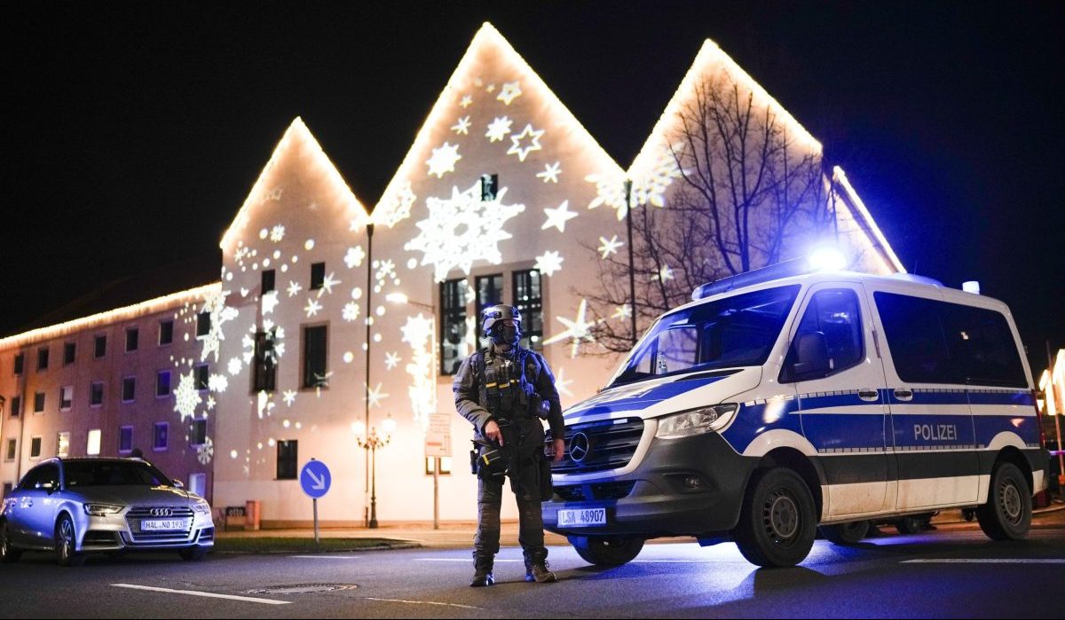 Γερμανία: Συνελήφθη 21χρονος ως ύποπτος για τον σχεδιασμό επίθεσης σε χριστουγεννιάτικη αγορά