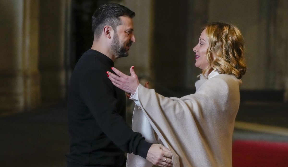 Συνομιλία Μελόνι με Ζελένσκι – Την Τρίτη στη Ρώμη ο Ουκρανός πρόεδρος
