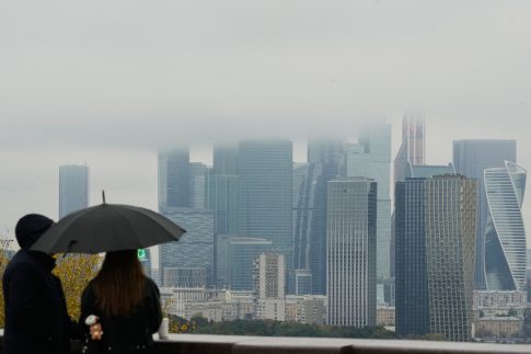 Σαντορίνη: Πιλοτική εφαρμογή οινοποίησης κρασιών χωρίς αλκοόλ