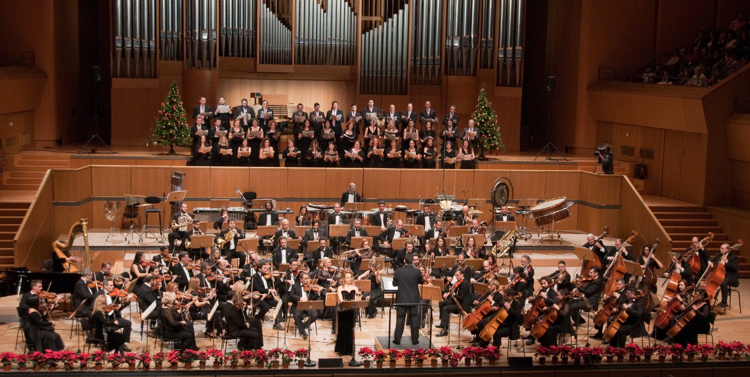 ms-xristougenniatikh-synaulia