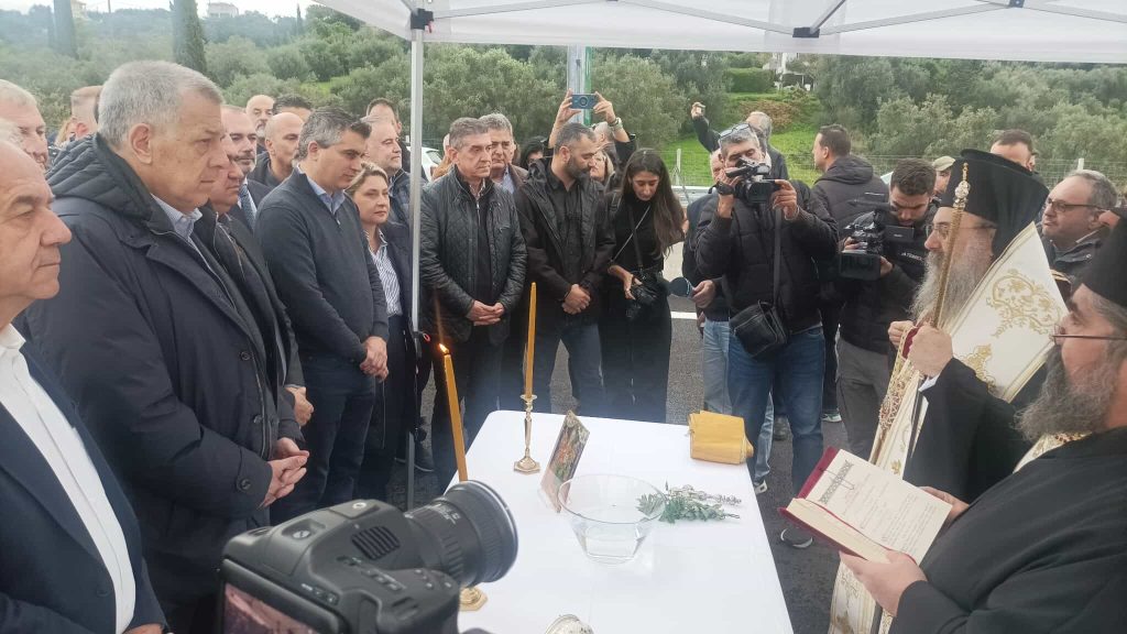 Παραδόθηκε και το τελευταίο τμήμα του νέου αυτοκινητοδρόμου Πάτρα – Πύργος – Στις 2 το μεσημέρι δίνεται στην κυκλοφορία