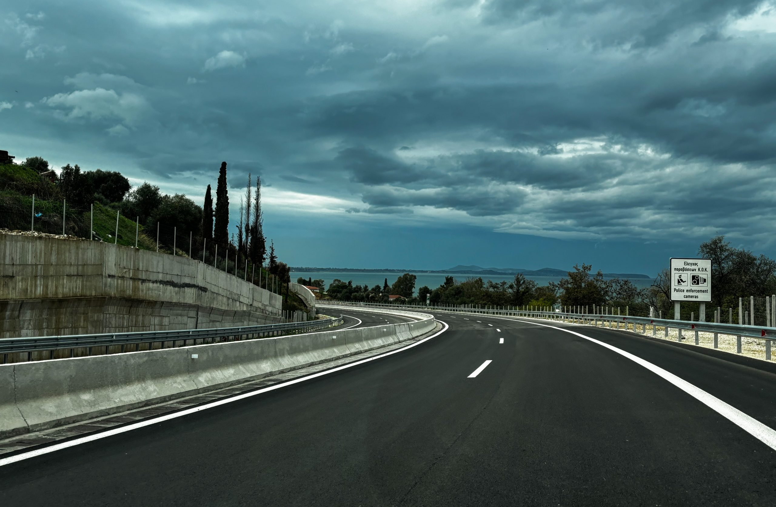 ΠΑΡΑΔΟΣΗ ΣΤΗΝ ΚΥΚΛΟΦΟΡΙΑ ΤΩΝ ΤΕΛΕΥΤΑΙΩΝ 10 ΧΙΛΙΟΜΕΤΡΩΝ ΤΟΥ ΑΥΤΟΚΙΝΗΤΟΔΡΟΜΟΥ ΠΑΤΡΩΝ-ΠΥΡΓΟΥ (APOHXOS.GR/EUROKINISSI)