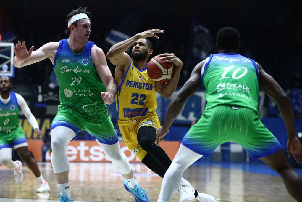 FIBA Europe Cup: «Δύο στα δύο» για το Περιστέρι, 98-84 τη Ντιναμό Σάσαρι (highlights)