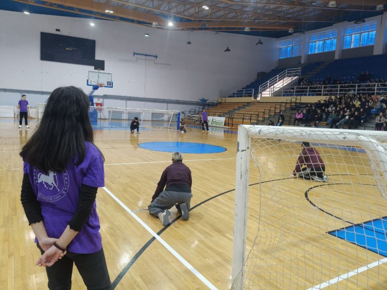 Μάθημα ζωής από τους μαθητές του 3ου ΕΠΑΛ Βόλου – Αγωνίστηκαν με τους “Μάγνητες Τυφλούς”
