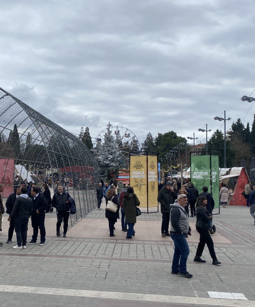 «Βούλιαξε» από κόσμο η Τρίπολη