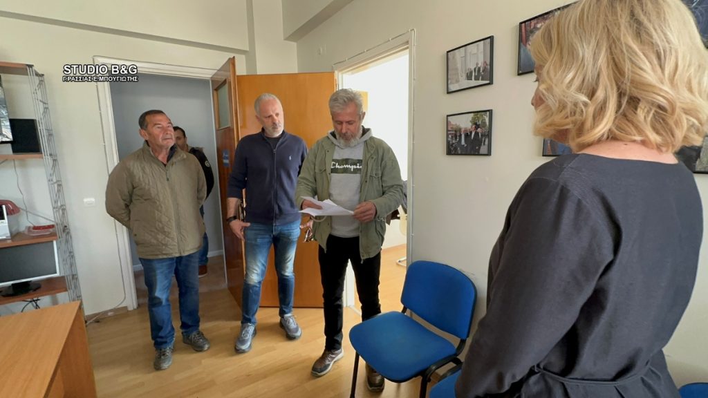 Άργος: Eπίσκεψη παραγωγών στο πολιτικό γραφείο του Υφυπουργού Αγροτικής Ανάπτυξης Γ. Ανδριανού