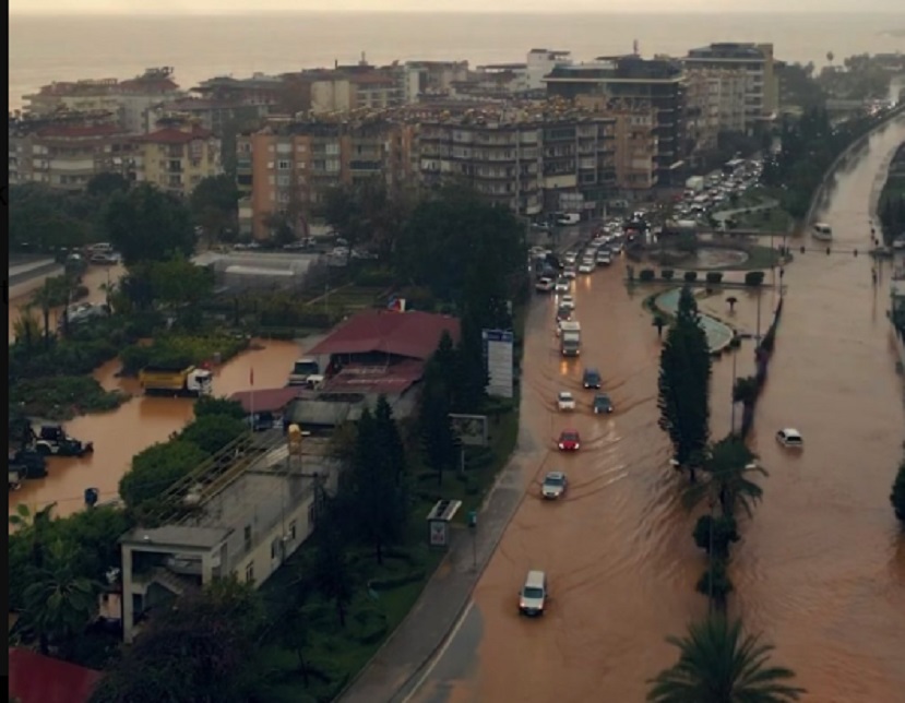 Tουρκία: Σε κίτρινο συναγερμό λόγω πλημμυρικών φαινομένων 22 επαρχίες στα νότια
