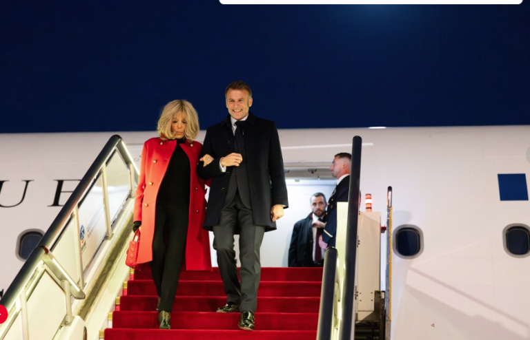 Πεκίνο: Την «ευθύνη» να ξεπεραστούν οι διαφωνίες επισημαίνει ο Μακρόν στον Κινέζο ομολογό του