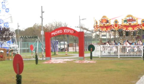 Χριστουγεννιάτικα κάλαντα και έθιμα από την ηπειρωτική Ελλάδα μέχρι τα νησιά του Αιγαίου