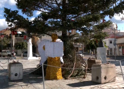 Χριστουγεννιάτικα κάλαντα και έθιμα από την ηπειρωτική Ελλάδα μέχρι τα νησιά του Αιγαίου