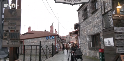 Χριστουγεννιάτικες ευχές από Έλληνες στην Τανζανία, τη Δανία και τον Ινδικό Ωκεανό