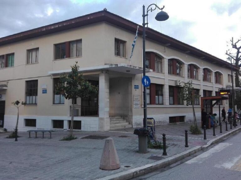 Οι δικηγορικοί σύλλογοι ζητούν τη διατήρηση των στρατιωτικών δικαστηρίων Ιωαννίνων