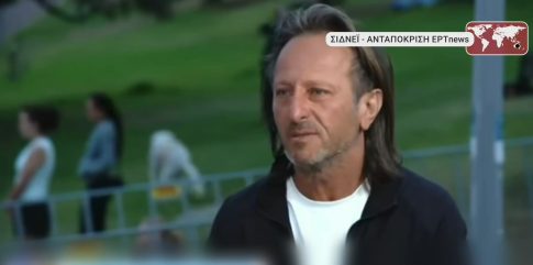 Το πρώτο πρωτότυπο, συλλογικό πλεκτό χριστουγεννιάτικο δένδρο στολίζει την Αγιάσο