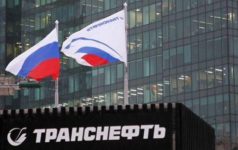 Χριστουγεννιάτικα κάλαντα και έθιμα από την ηπειρωτική Ελλάδα μέχρι τα νησιά του Αιγαίου