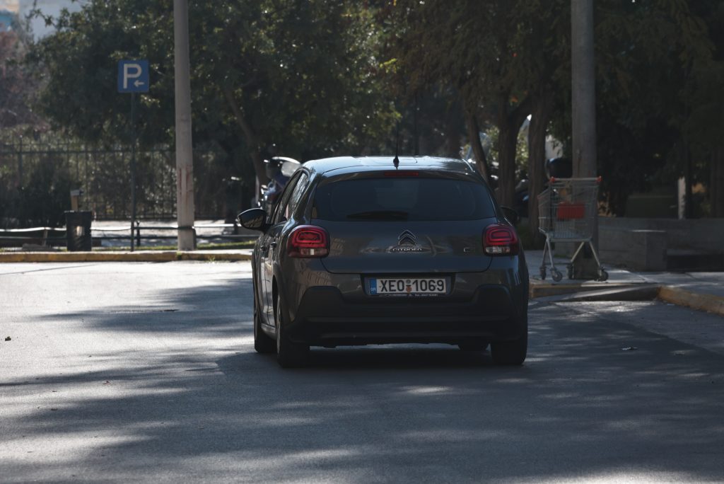 Γλυφάδα: Στο εδώλιο αύριο ο τράπερ που συνελήφθη με κλεμμένο όχημα – Ποινική δίωξη για αποδοχή προϊόντων εγκλήματος