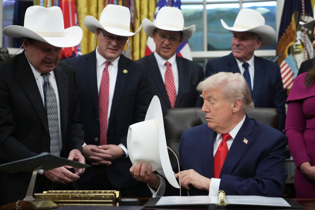 Ο Τραμπ τίμησε την ομάδα του «Θαύματος στον Πάγο» – Η σύγκριση με τον πόλεμο στην Ουκρανία