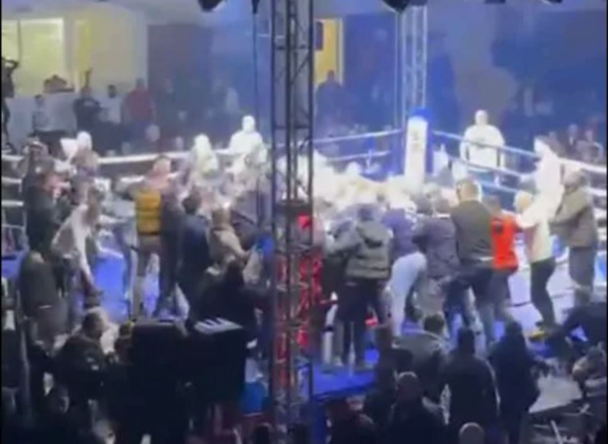 Συμπλοκή σε αγώνα kick boxing στη Σερβία: Επιτέθηκαν σε Έλληνα αθλητή μετά τη νίκη του
