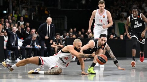 Σχεδόν αγκαλιασμένοι εντοπίστηκαν οι τέσσερις ορειβάτες που χτυπήθηκαν από χιονοστιβάδα στα Βαρδούσια – Το χρονικό της τραγωδίας