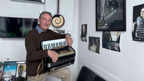 Ένας νεκρός και τρεις αγνοούμενοι μετανάστες στη Σάμο μετά από ναυάγιο