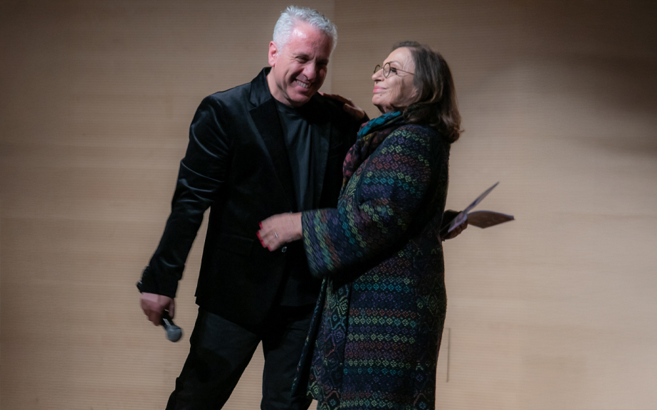 Αφιέρωμα στο ρεμπέτικο: Πάνω από 100 καλλιτέχνες δίνουν πνοή στις 180 σελίδες του περιοδικού gr design – Τι είπε στο ΕΡΤnews ο Π. Κωνσταντόπουλος