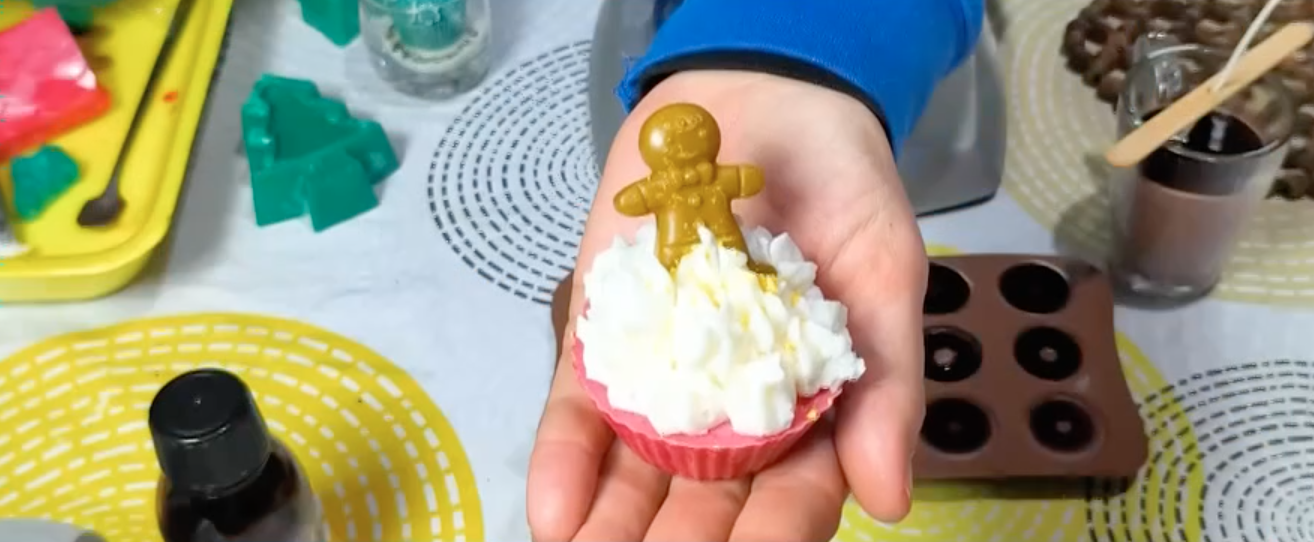 Σεμινάρια κατασκευής κεριών στις Κόρες Πιερίων