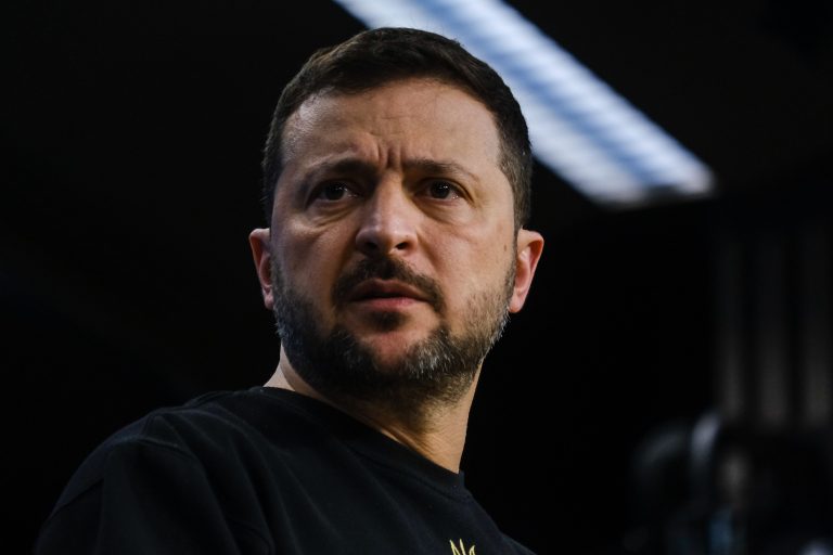 Β. Ζελένσκι: Το πλαίσιο της ειρηνευτικής συμφωνίας της Γενεύης βελτιώθηκε μετά τις διαπραγματεύσεις στη Φλόριντα