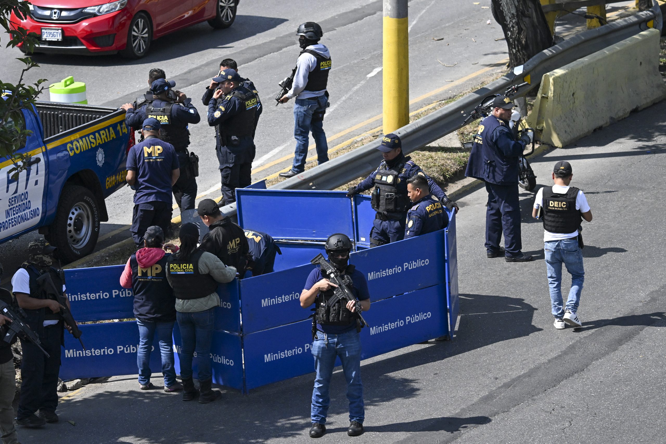 Επτά αστυνομικοί δολοφονήθηκαν από συμμορίες μετά τις εξεγέρσεις σε φυλακές της Γουατεμάλας