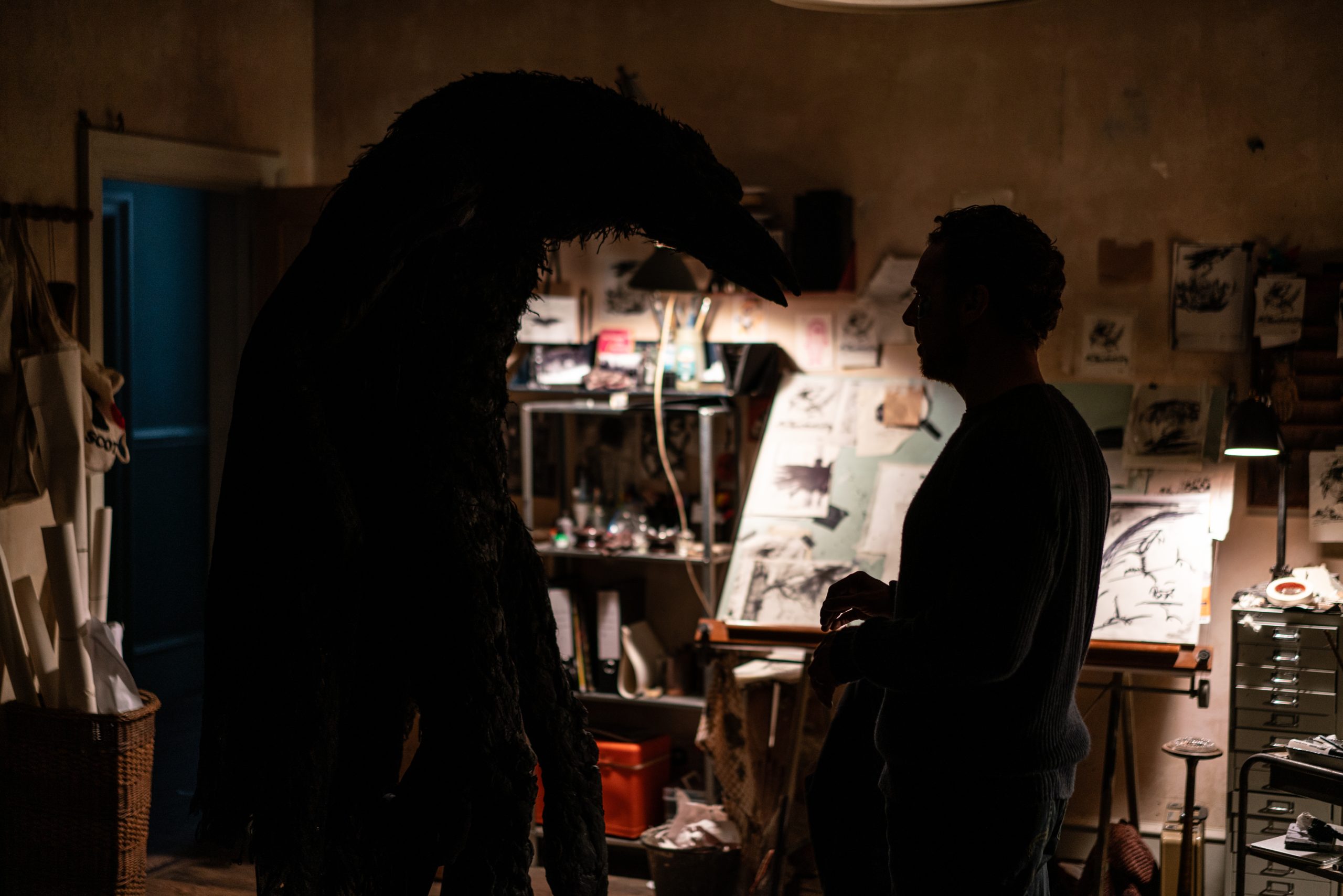 2-the-thing-with-feathers-c-the-thing-with-feathers-ltd-the-british-film-institute-channel-four-television-corporation-35 Ένα πράγμα με φτερά: Η φαντασία ως καταφύγιο και άβυσσος