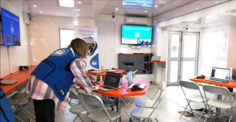 Κλείνουν τη διέλευση φορτηγών από τη Β. Μακεδονία οι οδηγοί της γειτονικής χώρας