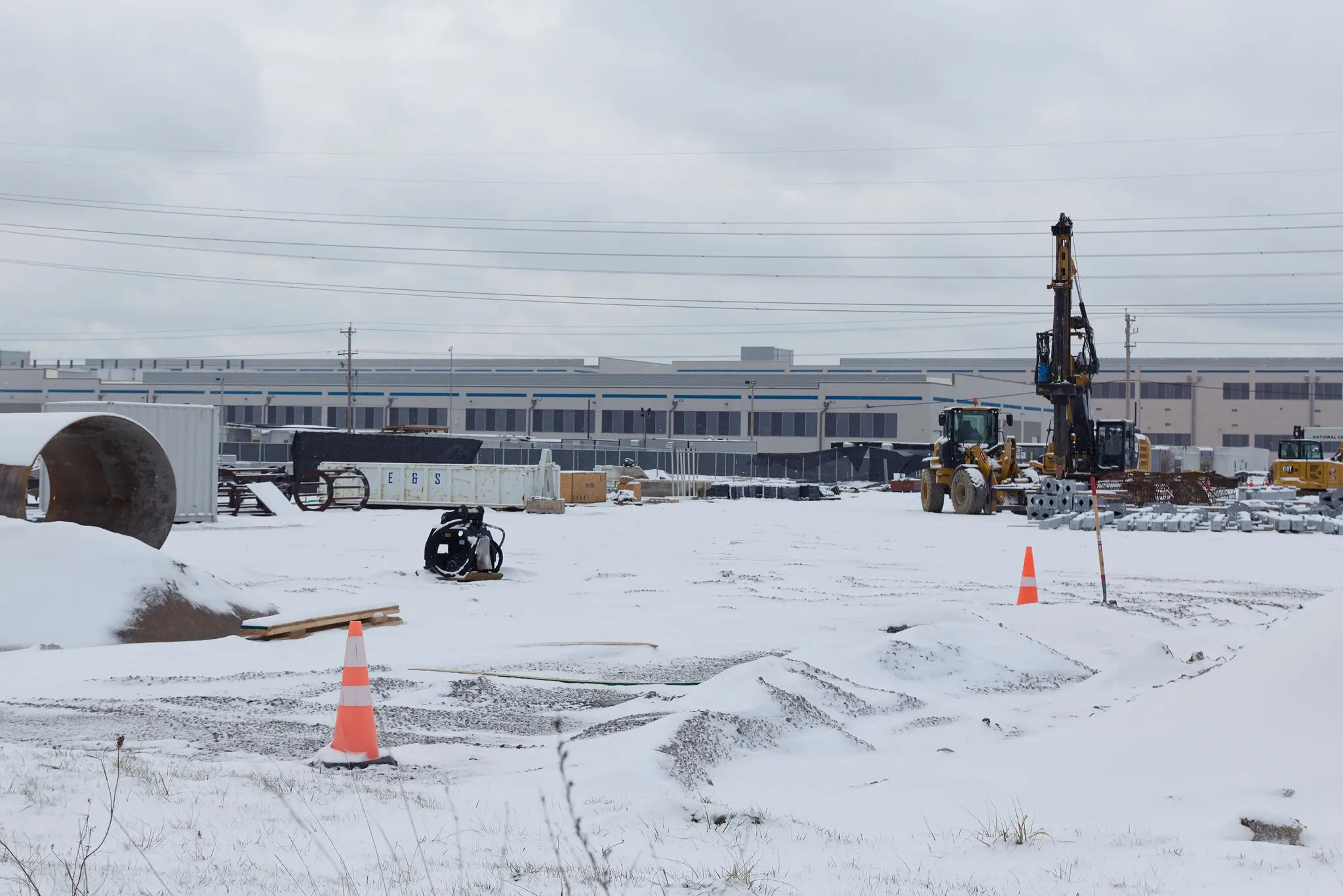 Συναγερμός για ακραία χιονοθύελλα στις ΗΠΑ: Δώδεκα πολιτείες σε κατάσταση έκτακτης ανάγκης – 10.000 πτήσεις ακυρώθηκαν