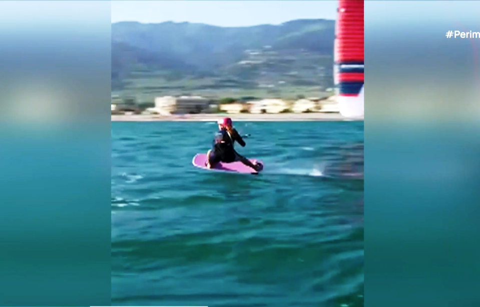 Αθλήτρια στο FORMULA KITE στοχεύει στο ψηλότερο βάθρο