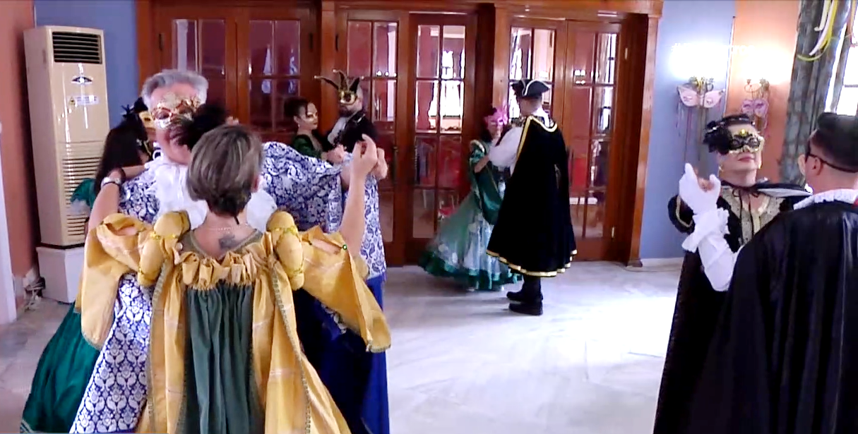 Η καρναβαλική “Περατζάδα” της Ζακύνθου