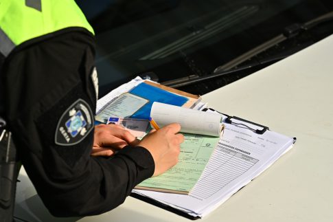 Έρευνα του ΕΡΤnews Radio 105,8 για το χθεσινό black out στο FIR Αθηνών: Τι λένε οι ειδικοί για τα σενάρια και τα αναπάντητα ερωτήματα