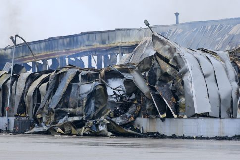 Καιρός: Κατά τόπους ισχυρά φαινόμενα ως το απόγευμα και εξασθένηση των ανέμων – Διπλή επιδείνωση Πέμπτη και Σάββατο