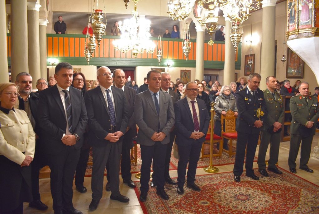 Από την Μητρόπολη Μαρωνείας & Κομοτηνής η πρώτη Βασιλόπιτα της Ροδόπης