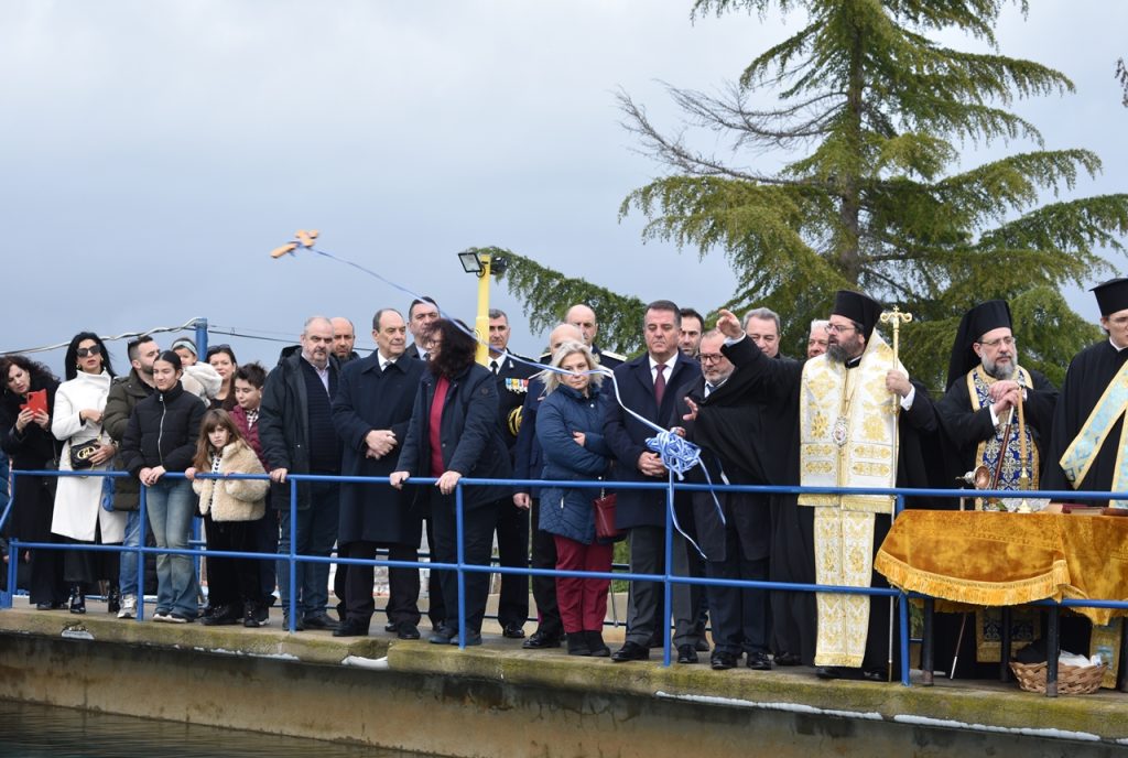 Με λαμπρότητα εορτάστηκαν τα Θεοφάνεια στη Ροδόπη
