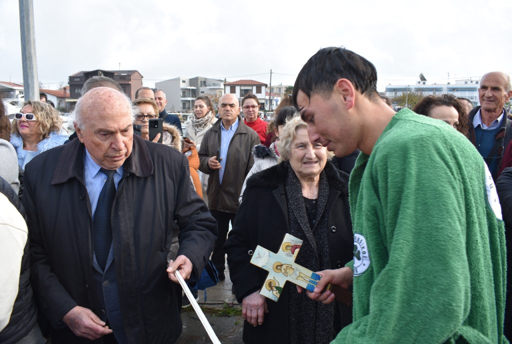 Με λαμπρότητα εορτάστηκαν τα Θεοφάνεια στη Ροδόπη