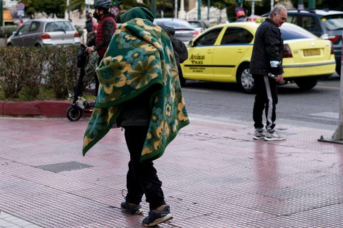 Θεσσαλονίκη: Παρουσιάζει την «Ιθάκη» ο Αλέξης Τσίπρας- Ένταση έξω από το Ολύμπιον με έξι συλλήψεις