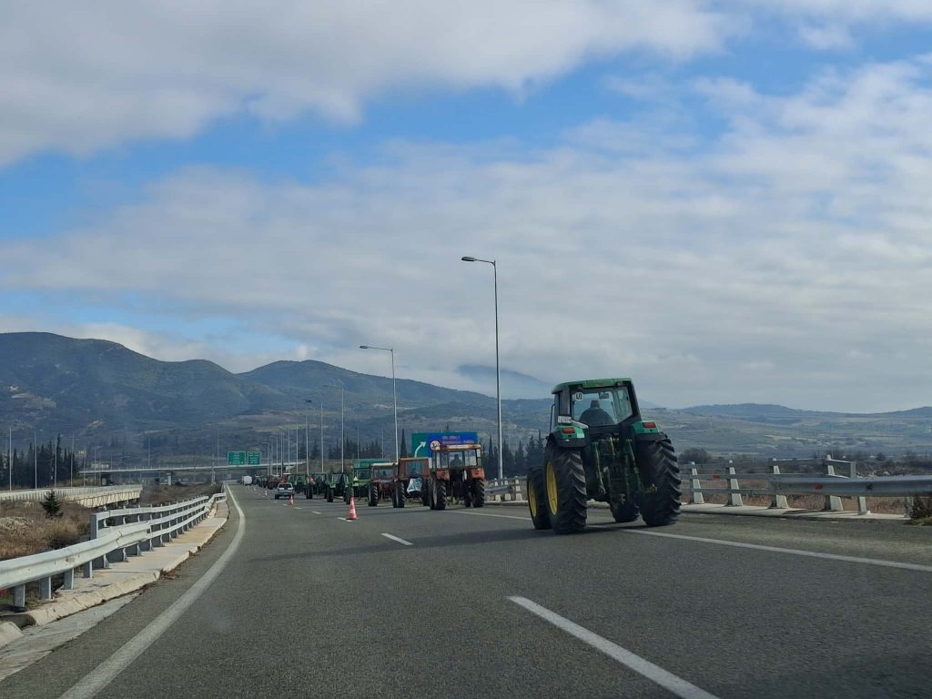 Σέρρες: Αποχώρησαν οι αγρότες του μπλόκου Νέων Κερδυλίων