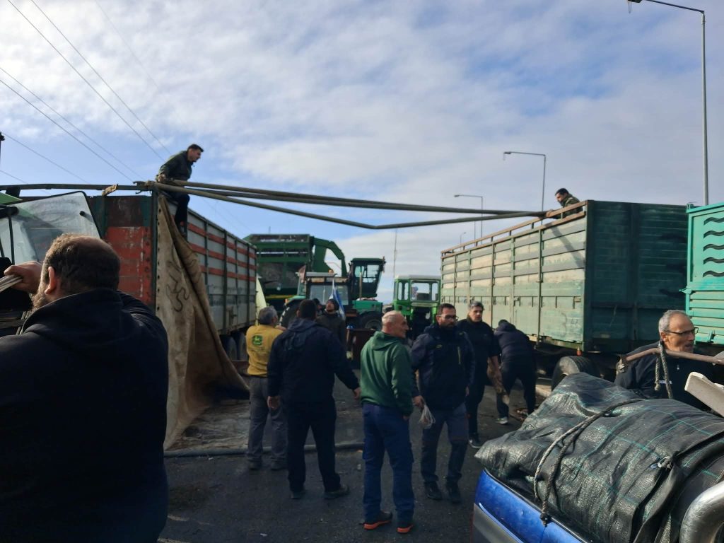 Σέρρες: Αποχώρησαν οι αγρότες του μπλόκου Νέων Κερδυλίων