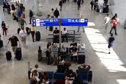 Μπουένος Άιρες: Μάγεψαν το κοινό οι «Πέρσες» του Αισχύλου