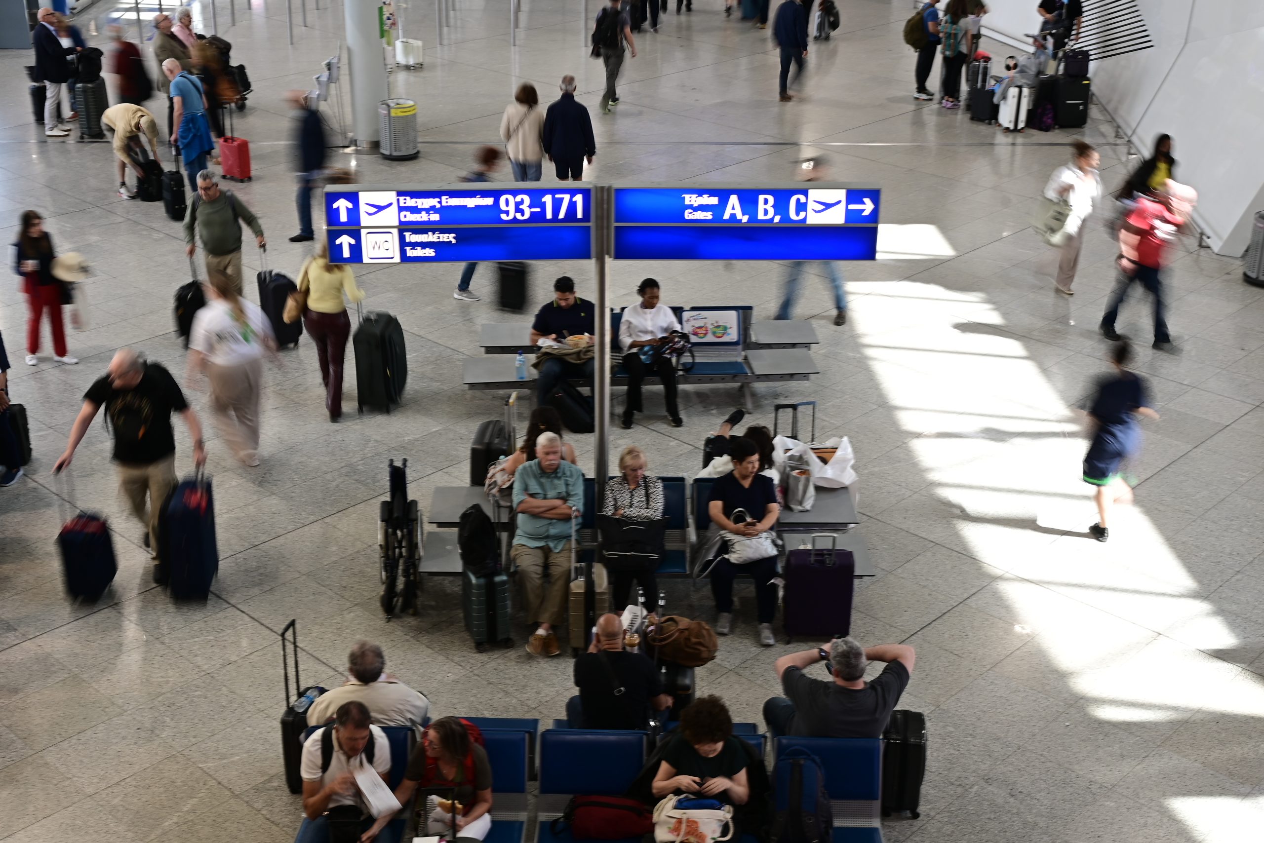 ΔΑΑ: Νέο ρεκόρ στην επιβατική κίνηση με πάνω από 12 εκατ. επ