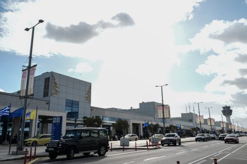 Η ΕΕ καλεί τον Νίγηρα να <strong>απελευθερώσει</strong> τον ανατραπέντα πρόεδρο Μπαζούμ