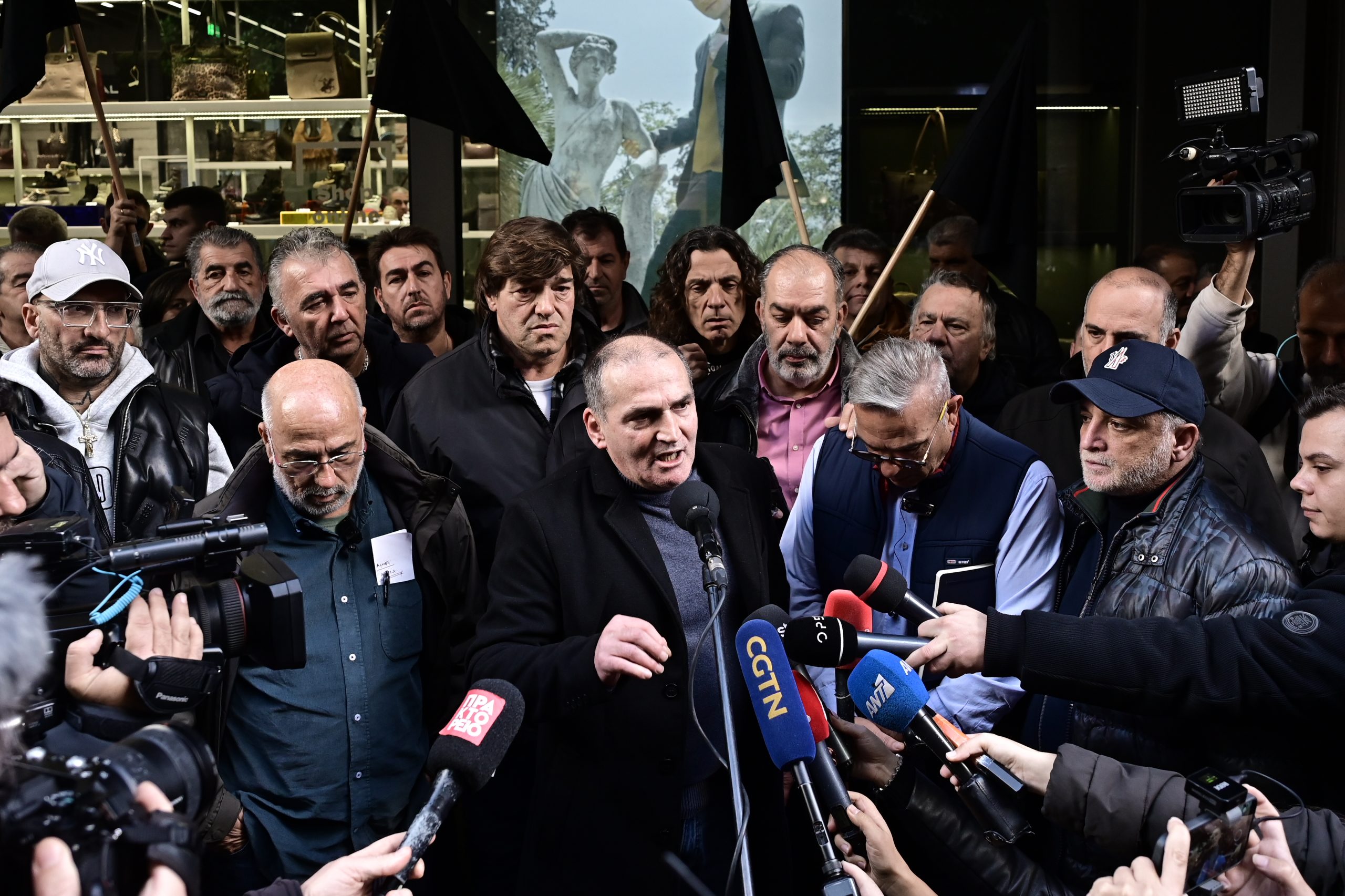 Δερετζής: «Πήγε πολύ καλά η συνάντηση με τον Τ.Θεοδωρικάκο- Αποδέχτηκε τις τροποποιήσεις»