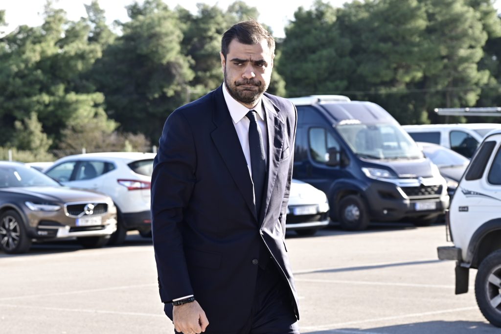 Στο Αποτεφρωτήριο Ριτσώνας το τελευταίο αντίο στον Γιώργο Παπαδάκη